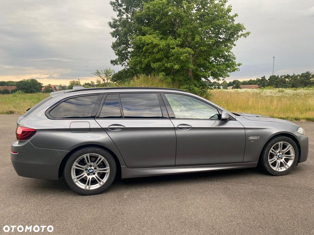 BMW Seria 5 520d M Sport - 6