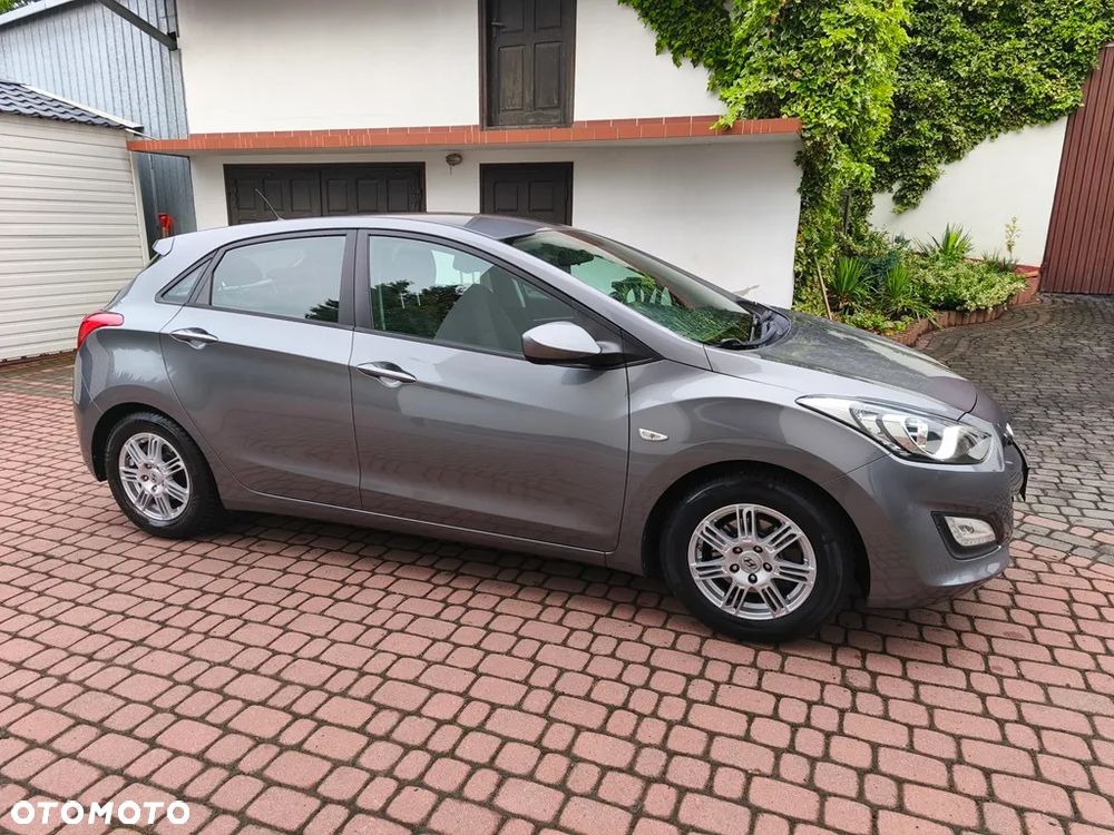 Hyundai i30 1.4 Trend - 7