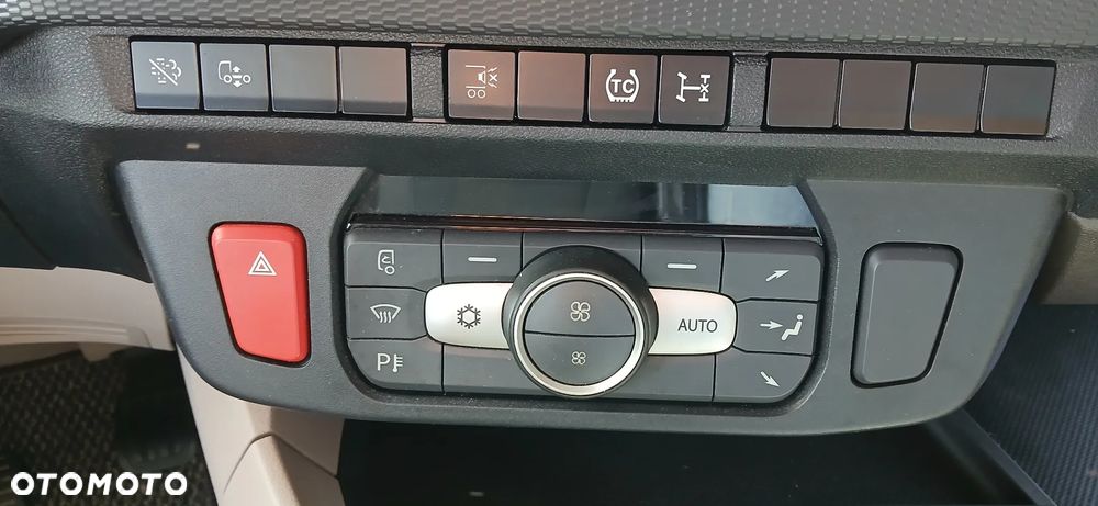 DAF XG - 15
