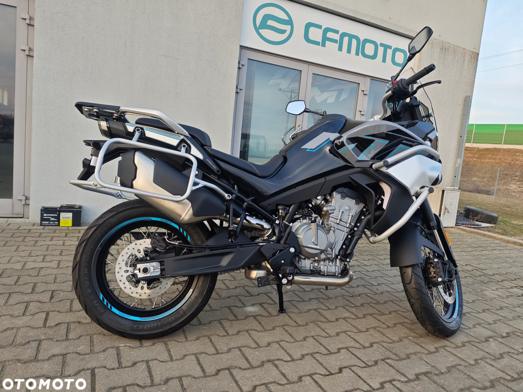 CFMoto MT - 19