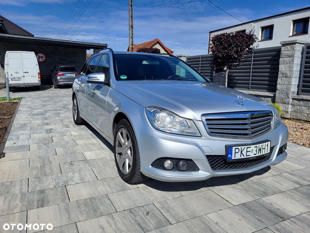 Mercedes-Benz Klasa C 200 CDI BlueEff Classic - 4