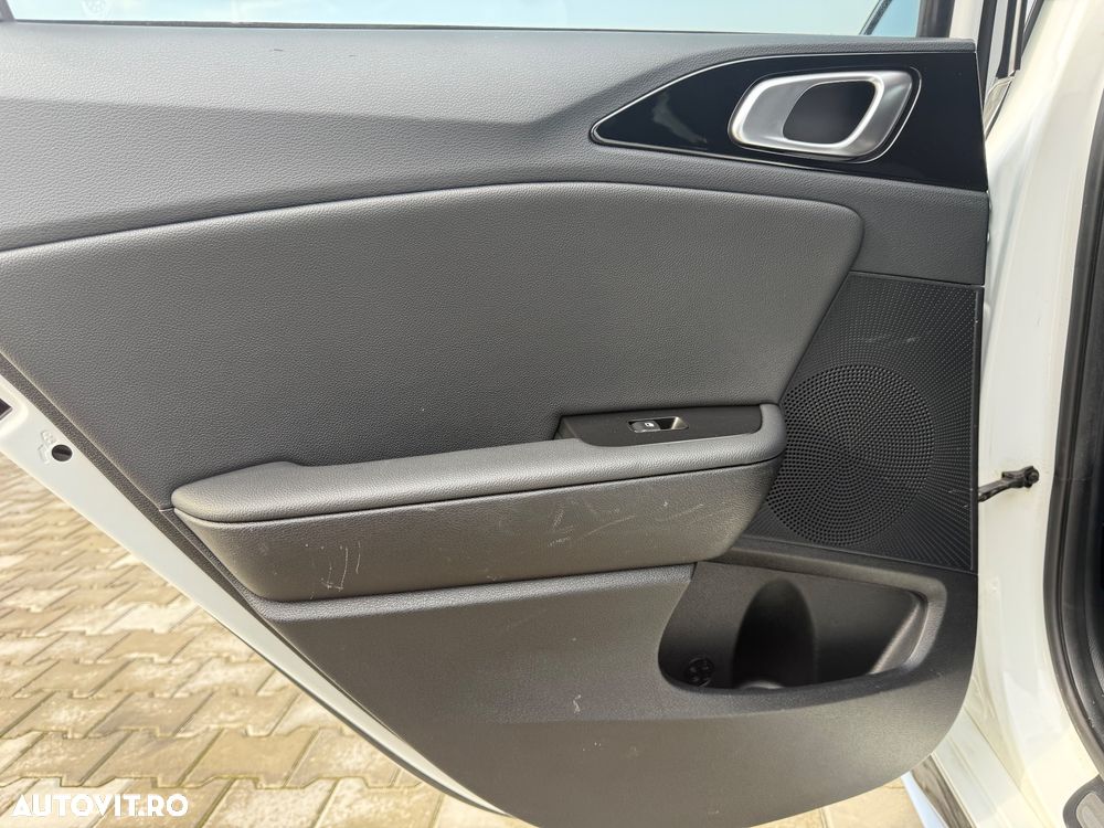 Kia Pro Ceed 1.4 T-GDI DCT7 OPF GT LINE - 15