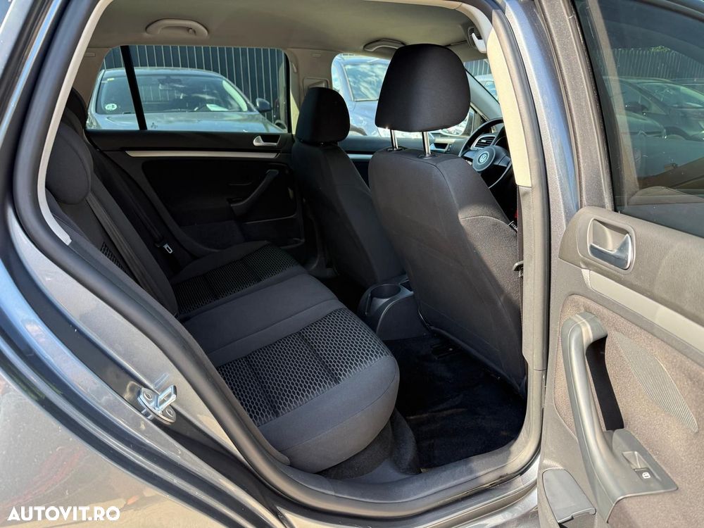 Volkswagen Golf - 7