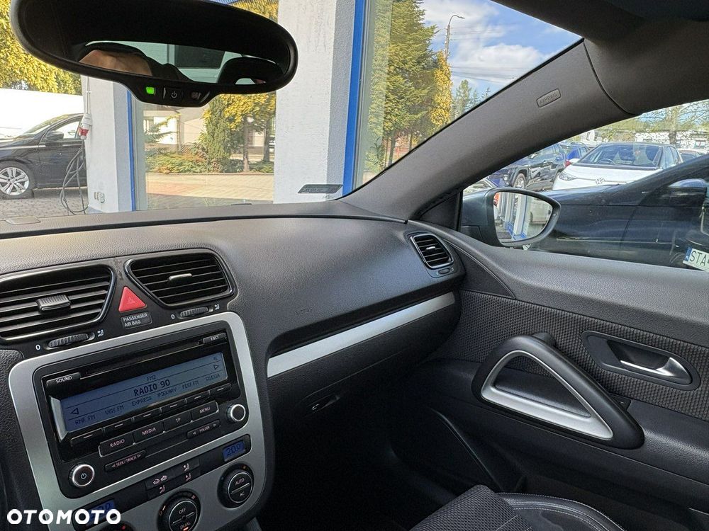 Volkswagen Scirocco - 11