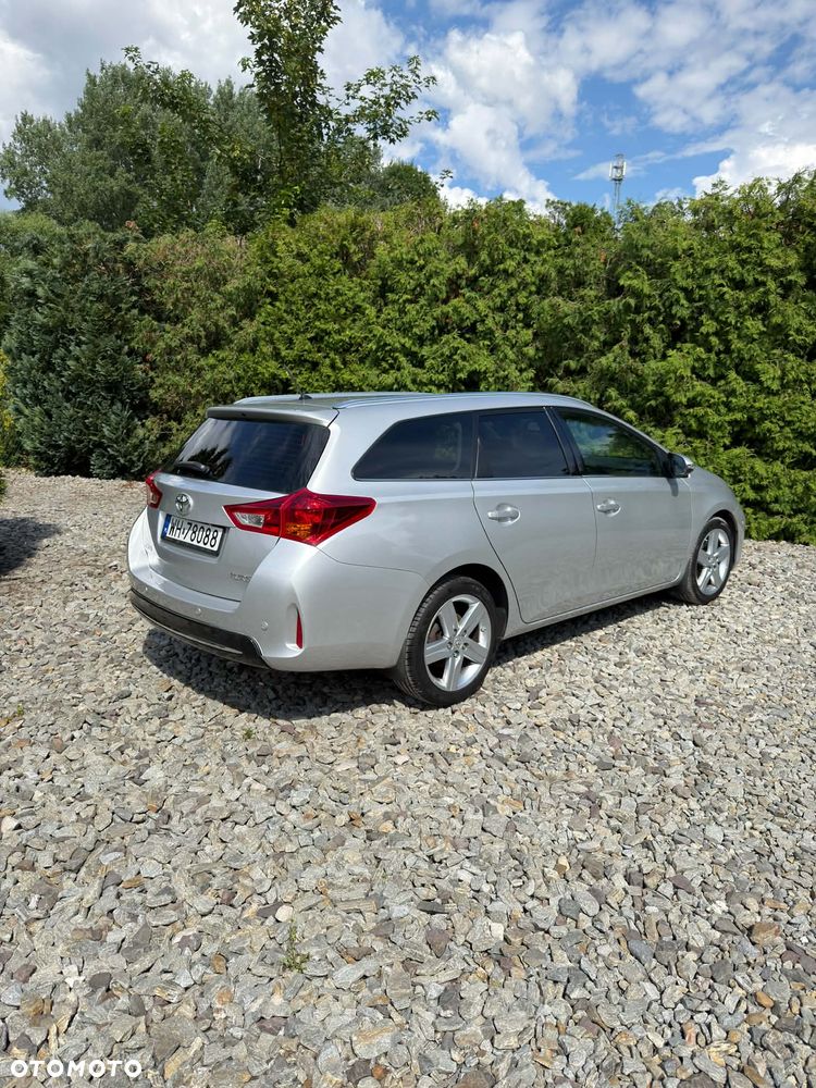 Toyota Auris 2.0 D-4D Prestige - 6