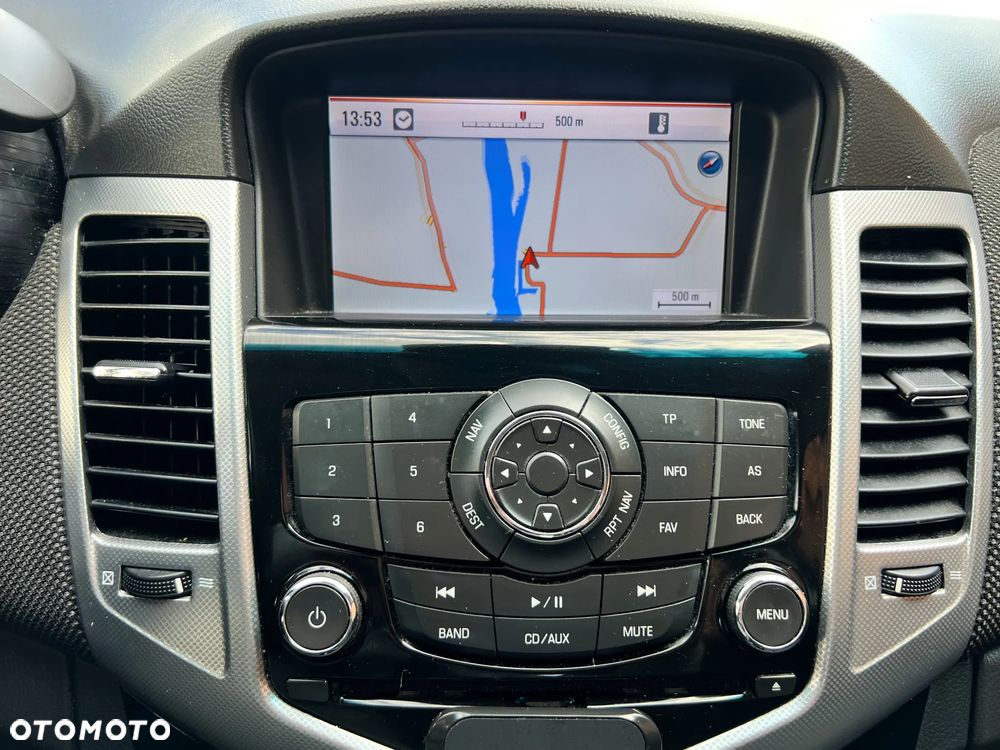 Chevrolet Cruze 1.8 LT+ - 24