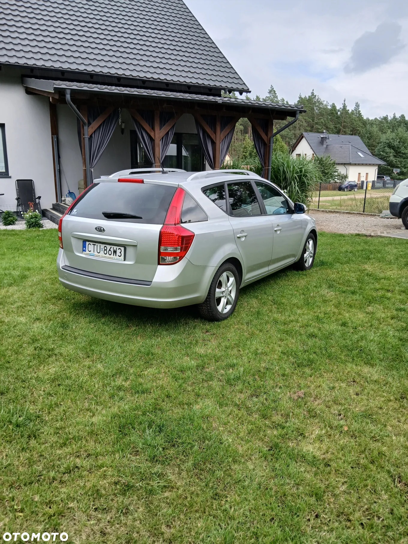 Kia Ceed 1.6 CRDi SW ISG Business Line - 4