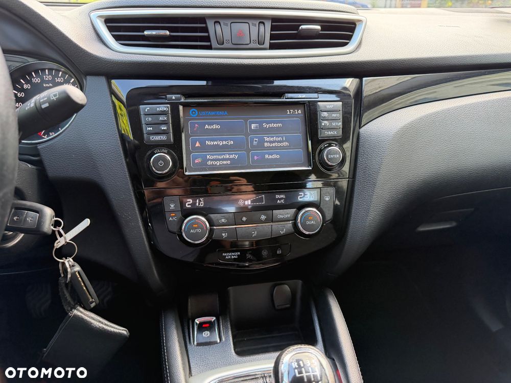 Nissan Qashqai 1.2 DIG-T Tekna+ - 36