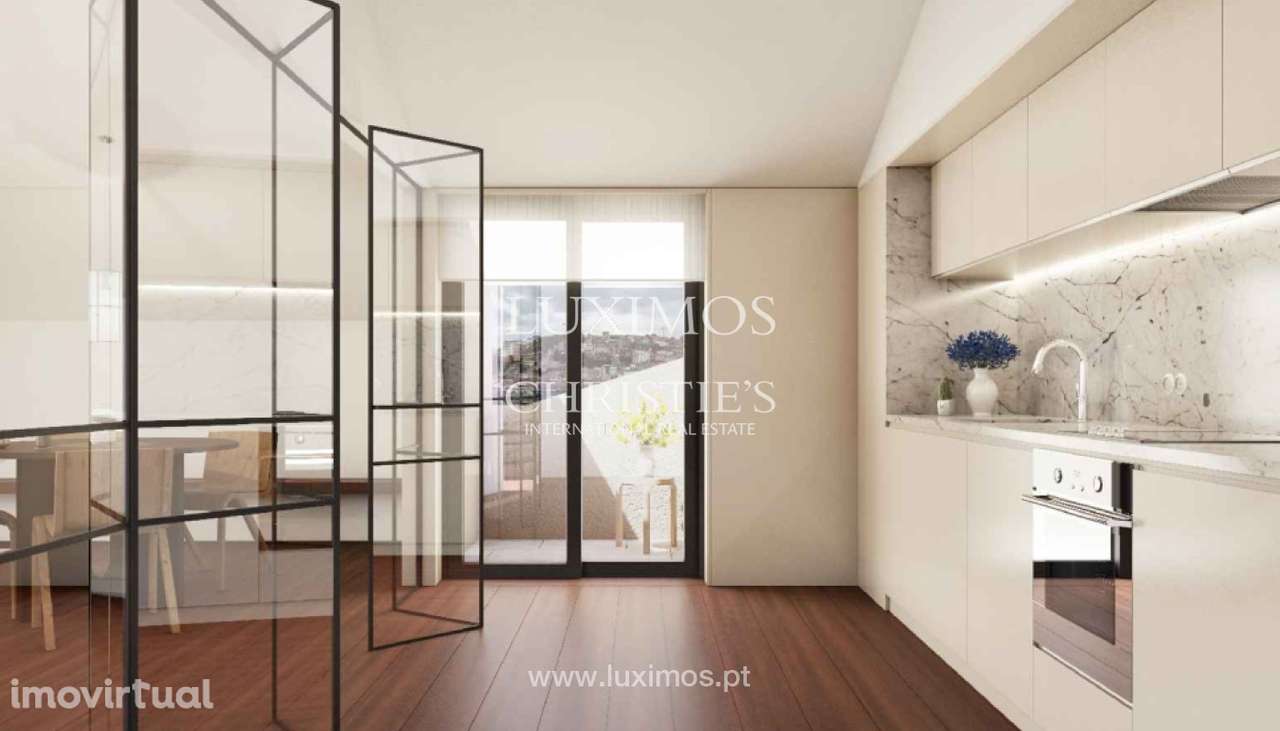 Venda de edifício para reabilitar, junto ao Rio Douro, no Cais de Gai - Grande imagem: 5/5