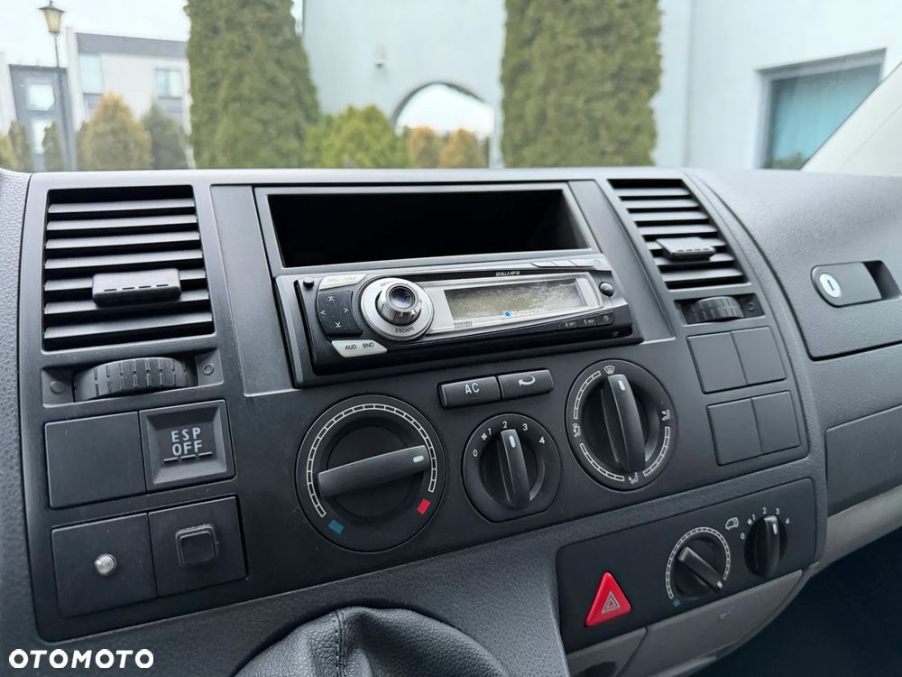 Volkswagen Transporter L2H2 - 20