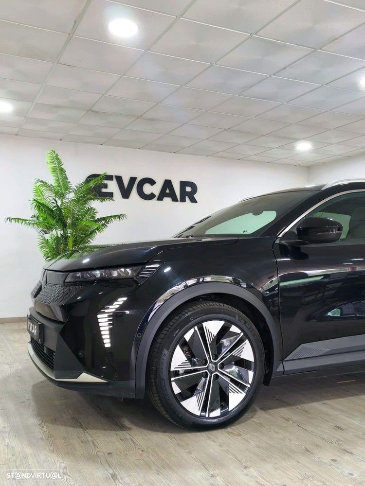 Renault Scénic E-Tech 220 Long Range Techno - 10