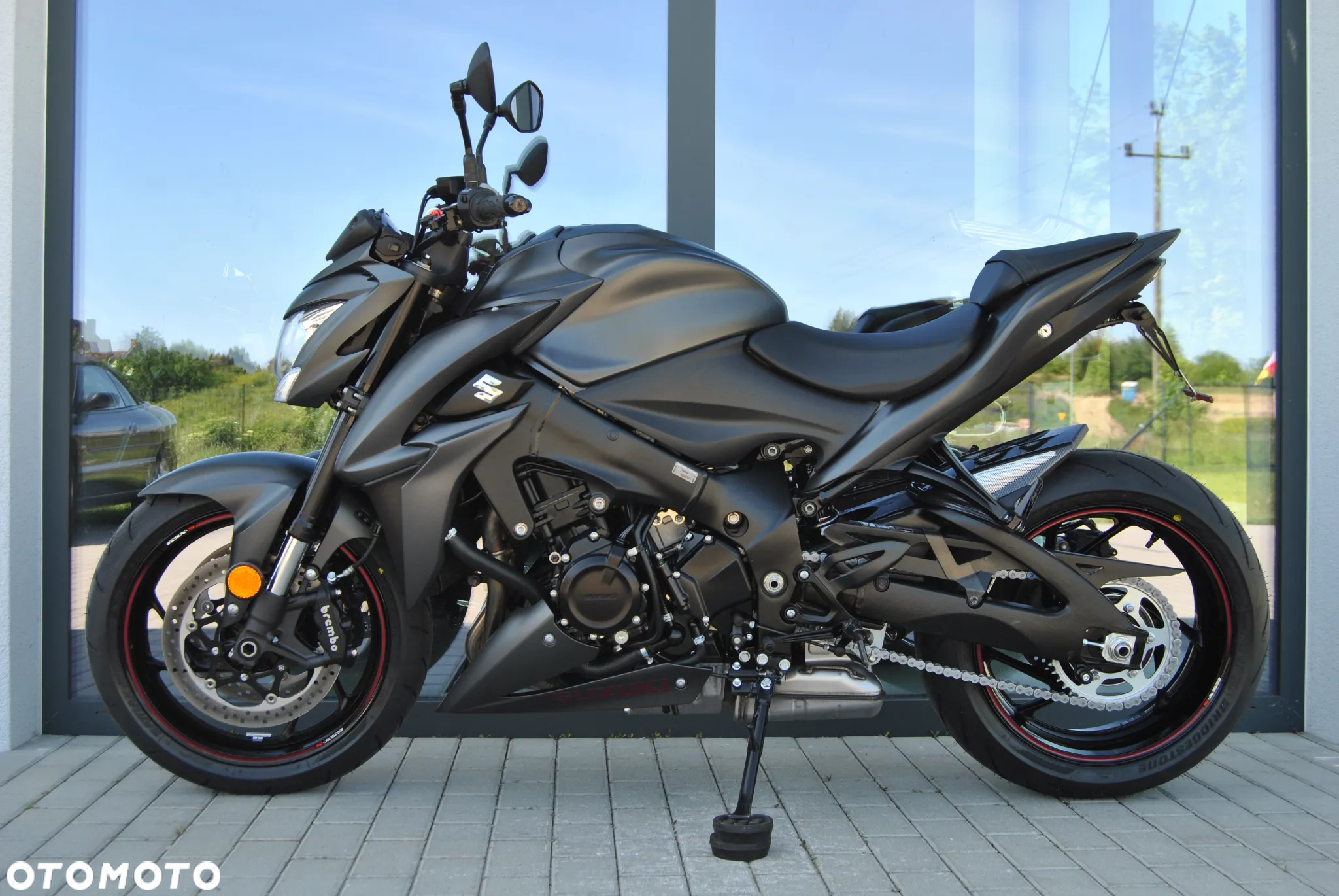 Suzuki GSX - 3