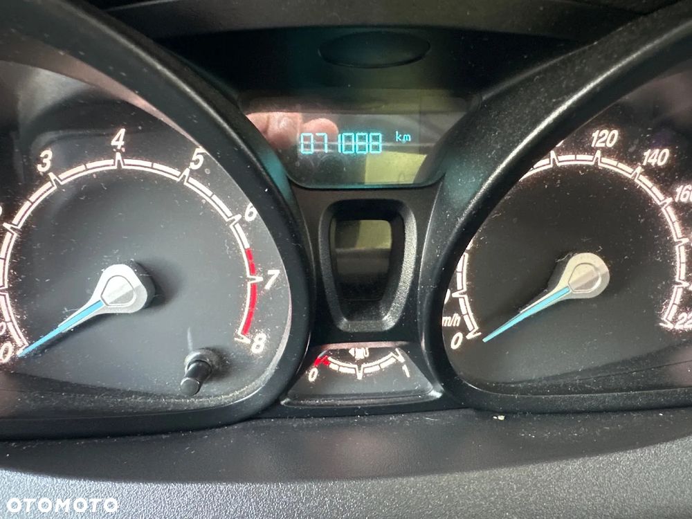 Ford TRANSIT CONNECT - 22