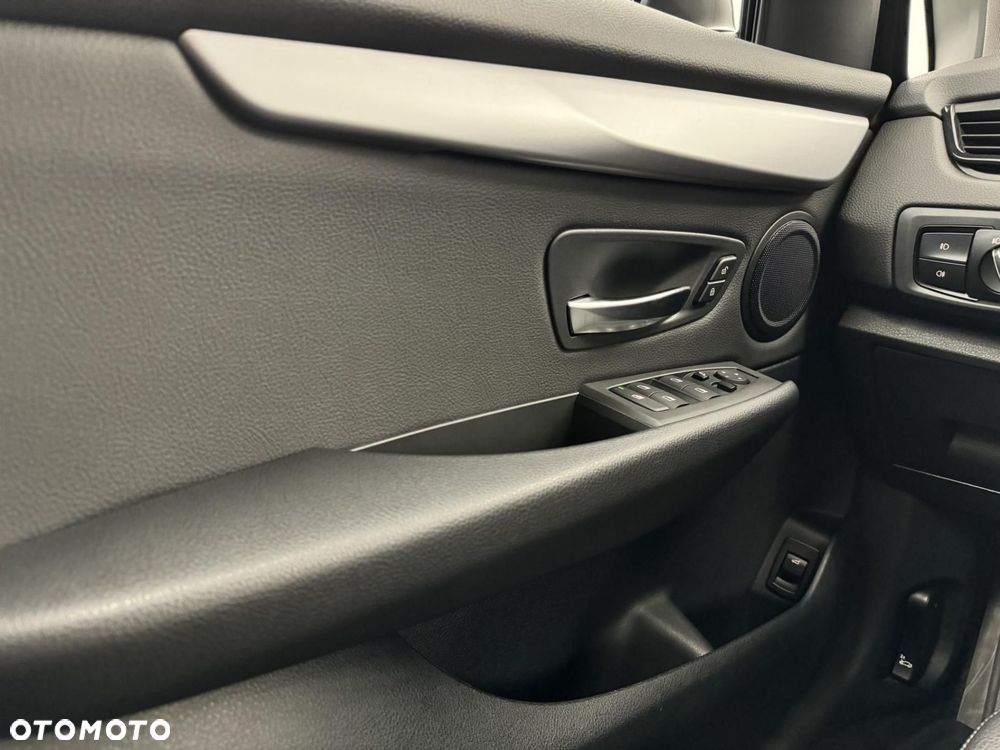 BMW Seria 2 - 13