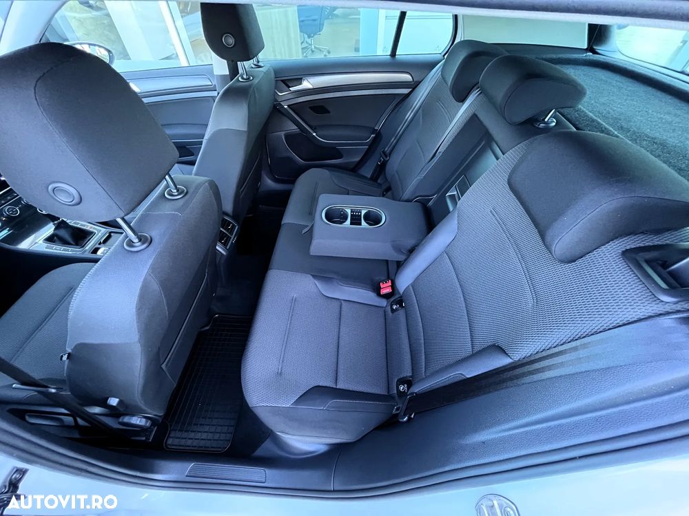 Volkswagen Golf 1.5 TSI Comfortline - 15