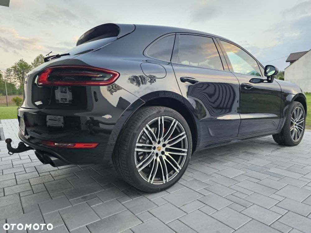 Porsche Macan - 34
