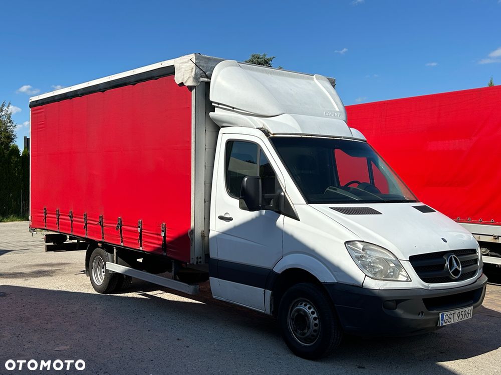Mercedes-Benz Sprinter 519 - 12