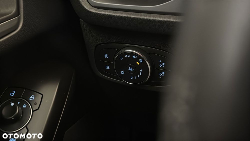 Ford Focus 1.5 EcoBlue Titanium - 24
