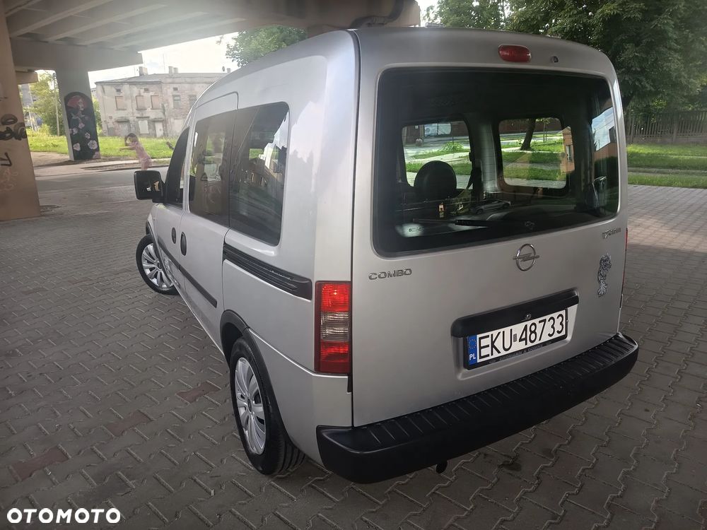 Opel Combo Tour - 6