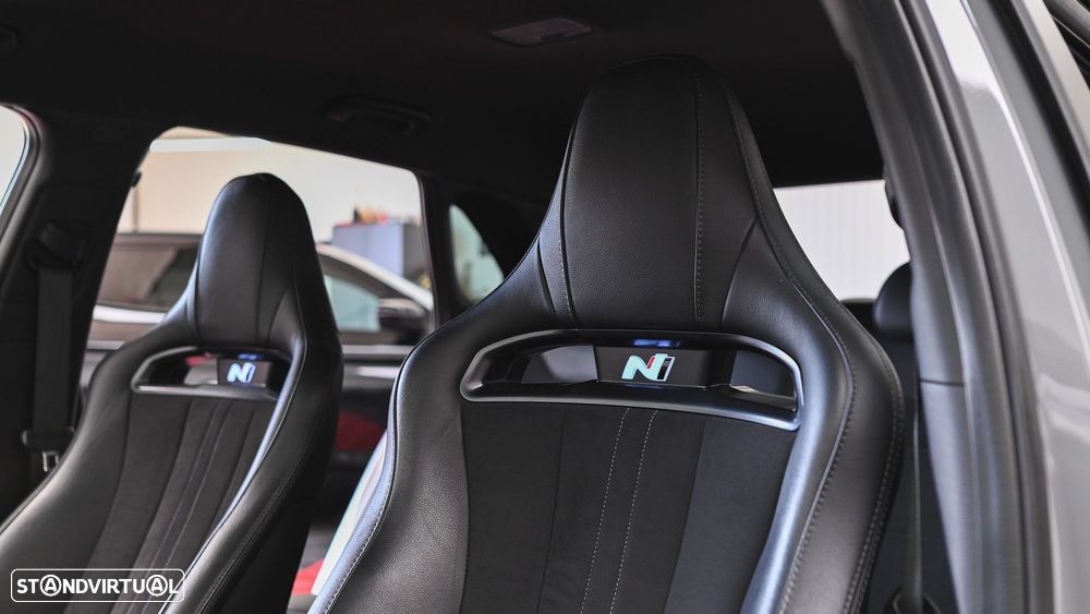 Hyundai i30 N 2.0 T-GDi Pack Performance 8DCT - 56