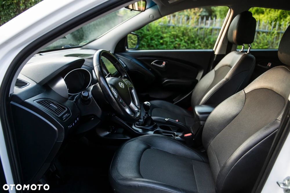 Hyundai ix35 1.6 GDI Premium 2WD - 18