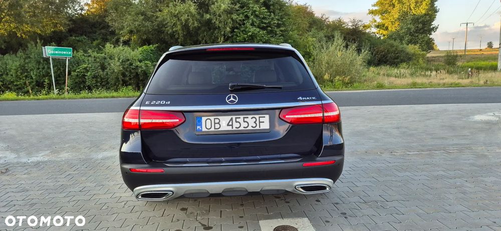 Mercedes-Benz Klasa E 220 d 4Matic T All-Terrain 9G-TRONIC Exclusive - 6