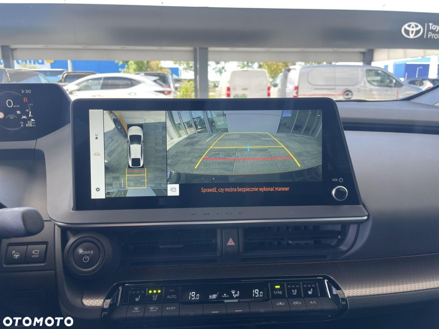 Toyota Prius - 16