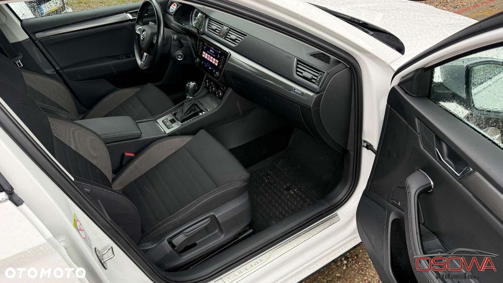 Skoda Superb 2.0 TDI SCR 4x4 Style DSG - 16