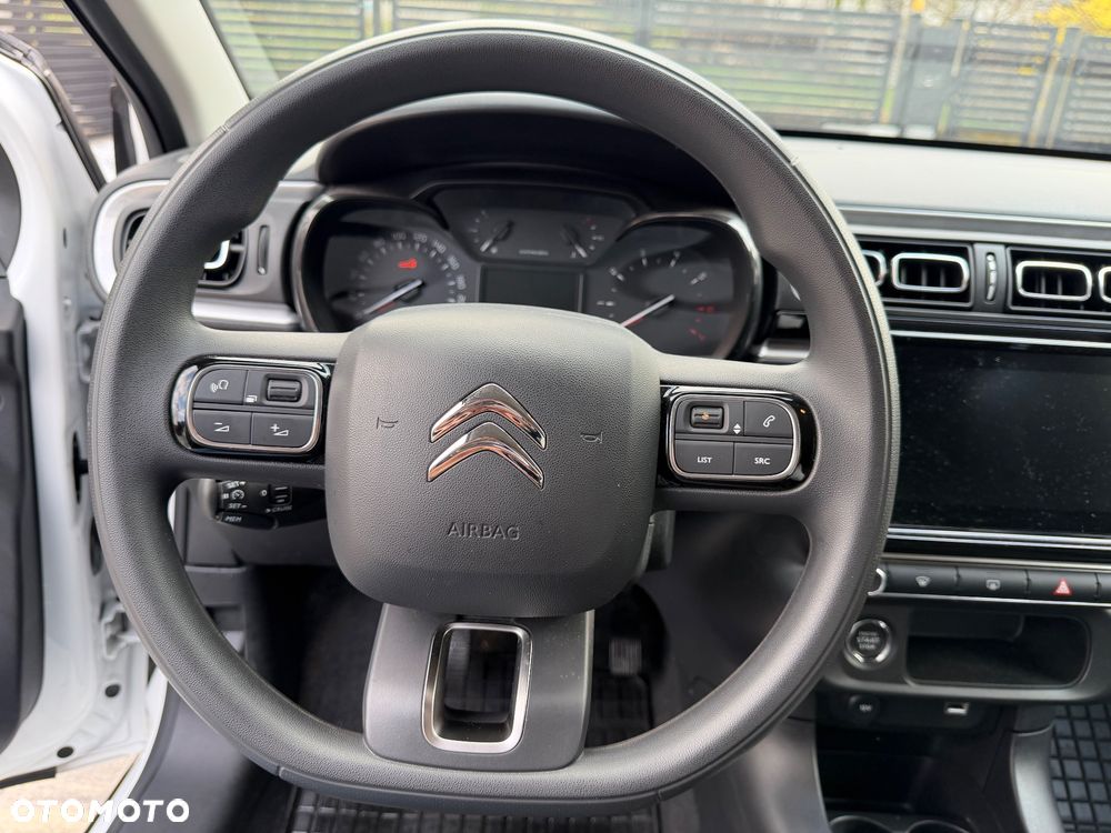 Citroën C3 1.2 PureTech Shine - 21