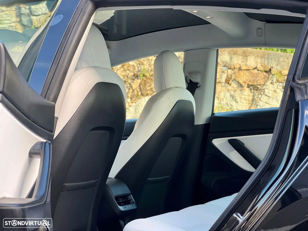 Tesla Model 3 Standard Range Plus RWD - 27