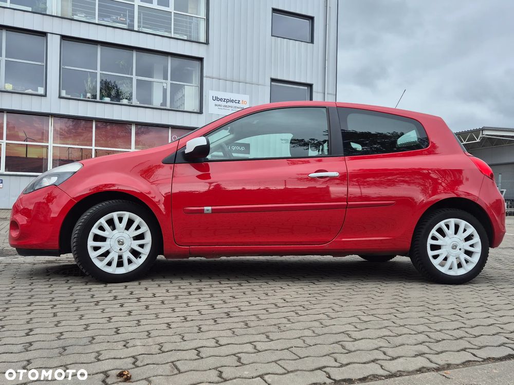 Renault Clio 1.2 16V TCE S - 21