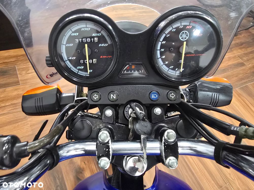 Yamaha YBR - 10