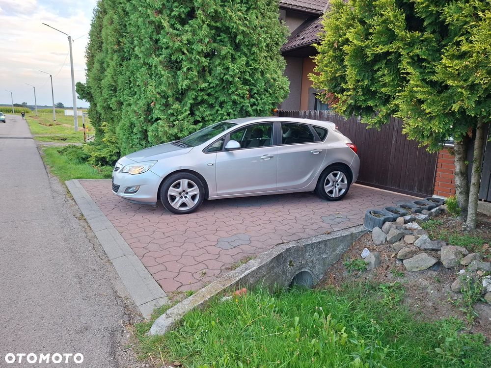 Opel Astra - 31