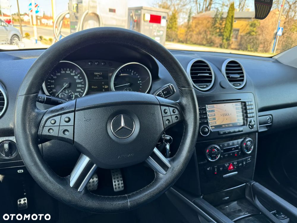 Mercedes-Benz ML 420 CDI 4Matic 7G-TRONIC DPF Edition 10 - 20