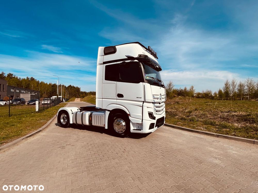 Mercedes-Benz Actros - 5