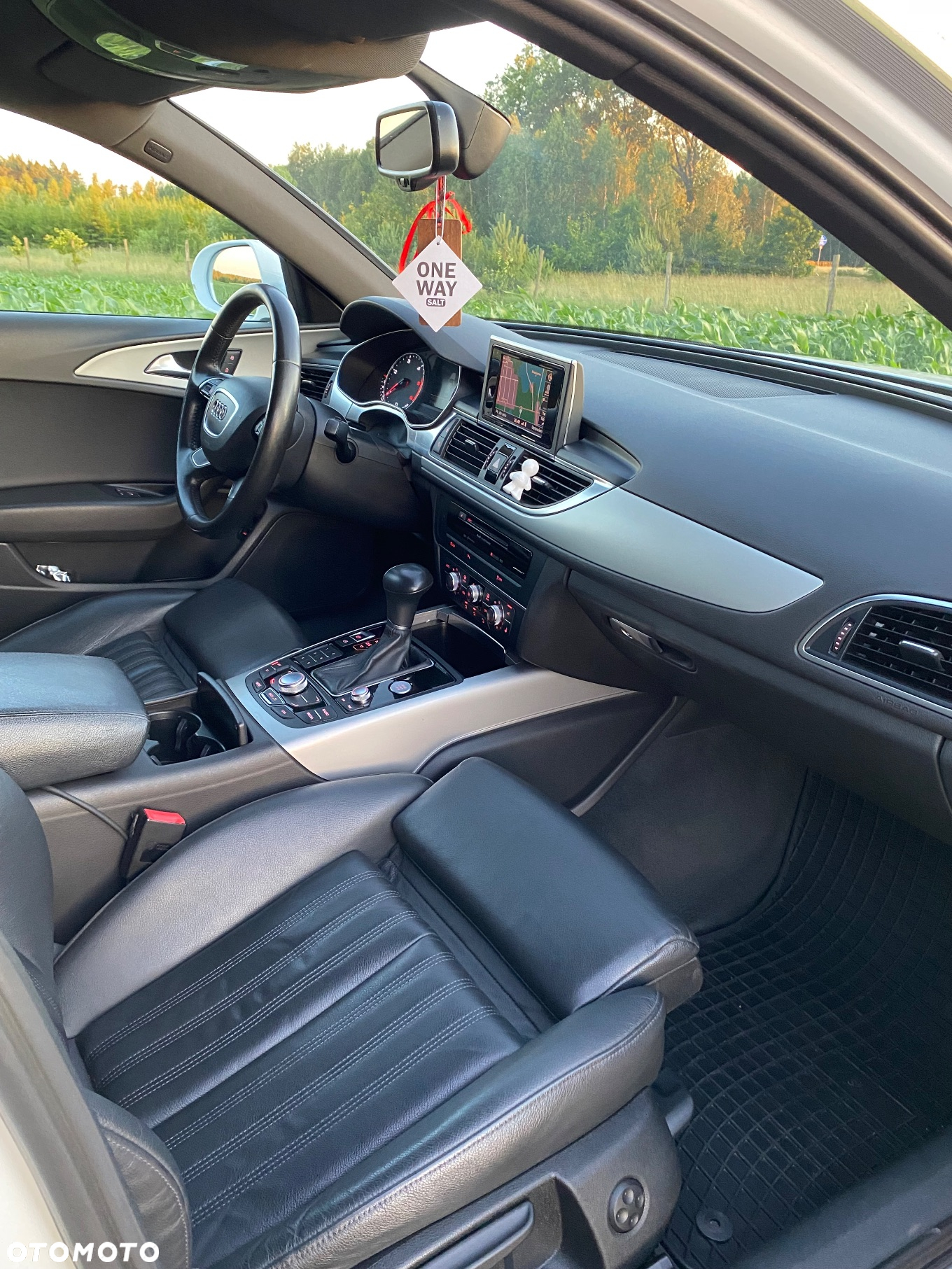 Audi A6 Avant 2.0 TDI DPF multitronic - 27