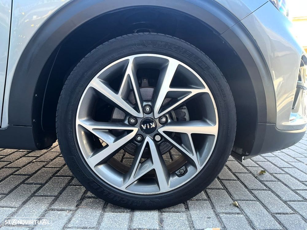 Kia Niro - 29