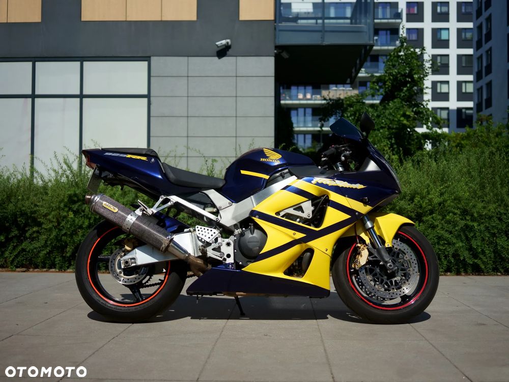 Honda CBR - 2