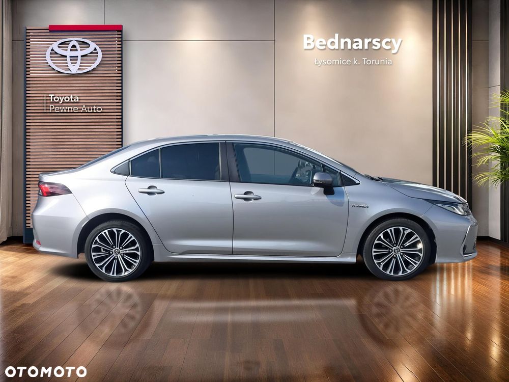 Toyota Corolla 1.8 Hybrid Executive - 6