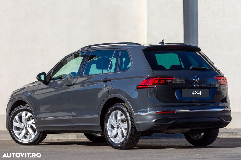 Volkswagen Tiguan 2.0 TDI 4Motion DSG BMT Sport & Style - 2