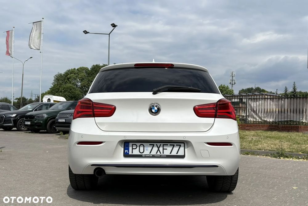 BMW Seria 1 118i Sport Line - 7