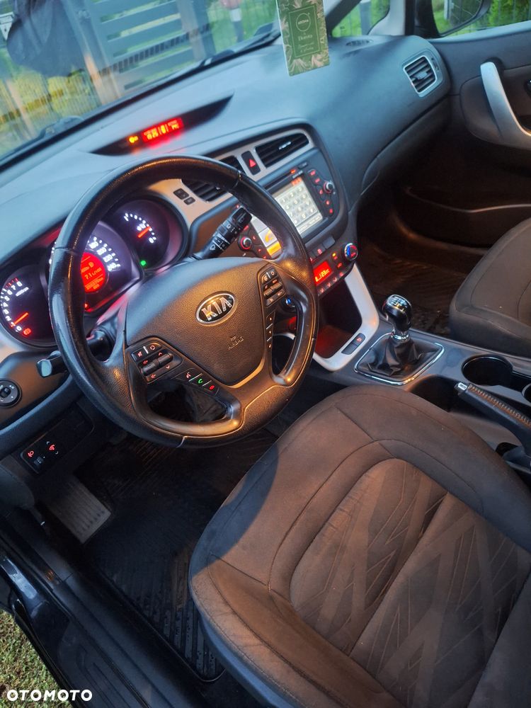 Kia Ceed 1.4 Business Line - 10