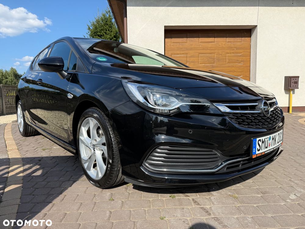 Opel Astra 1.4 Turbo Innovation - 24