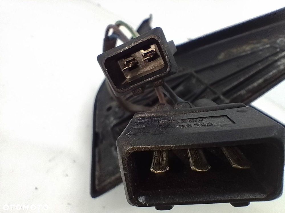 LUSTERKO PRAWE VW TRANSPORTER T4 - 4