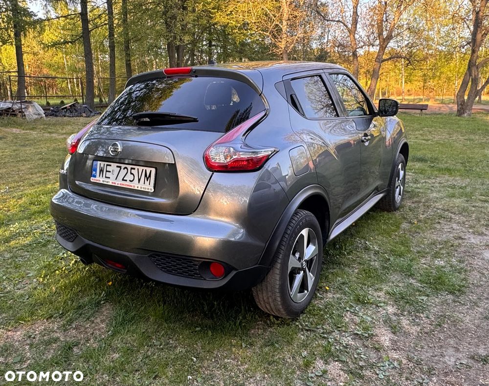 Nissan Juke 1.6 Acenta Xtronic - 5