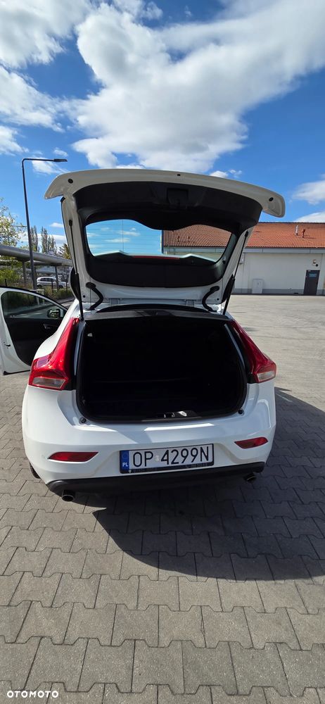 Volvo V40 T3 Drive-E Momentum - 8