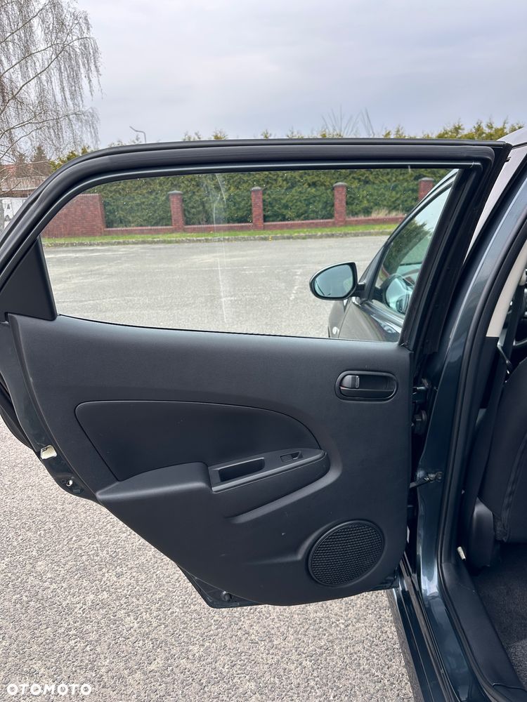Mazda 2 1.5 Dynamic - 34