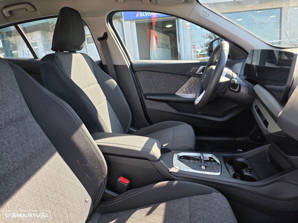 BMW 116 Standard — fotografia 21