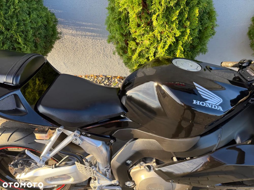 Honda CBR - 21