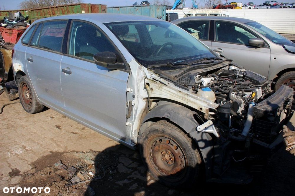 Skoda Rapid 2016 1.6TDI CXMA Spaceback (MASKA, ZDERZAK, LAMPA, BŁOTNIK, DRZWI, SZYBA, FOTEL) - 2
